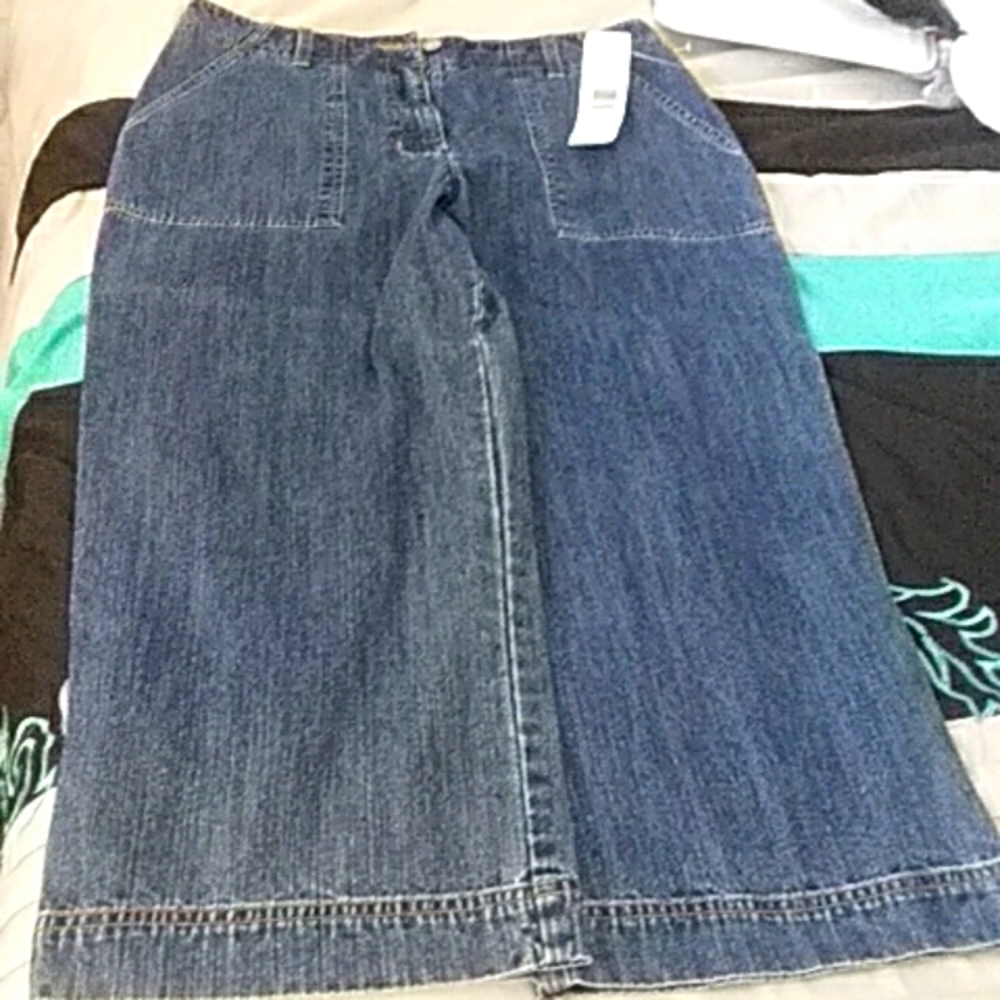 Jones Sports Capri Size 10